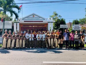 Tari “Batik Jangkang Sinerat” Tampil Di Acara Selasa Wagen Di Monumen SO 1 Maret