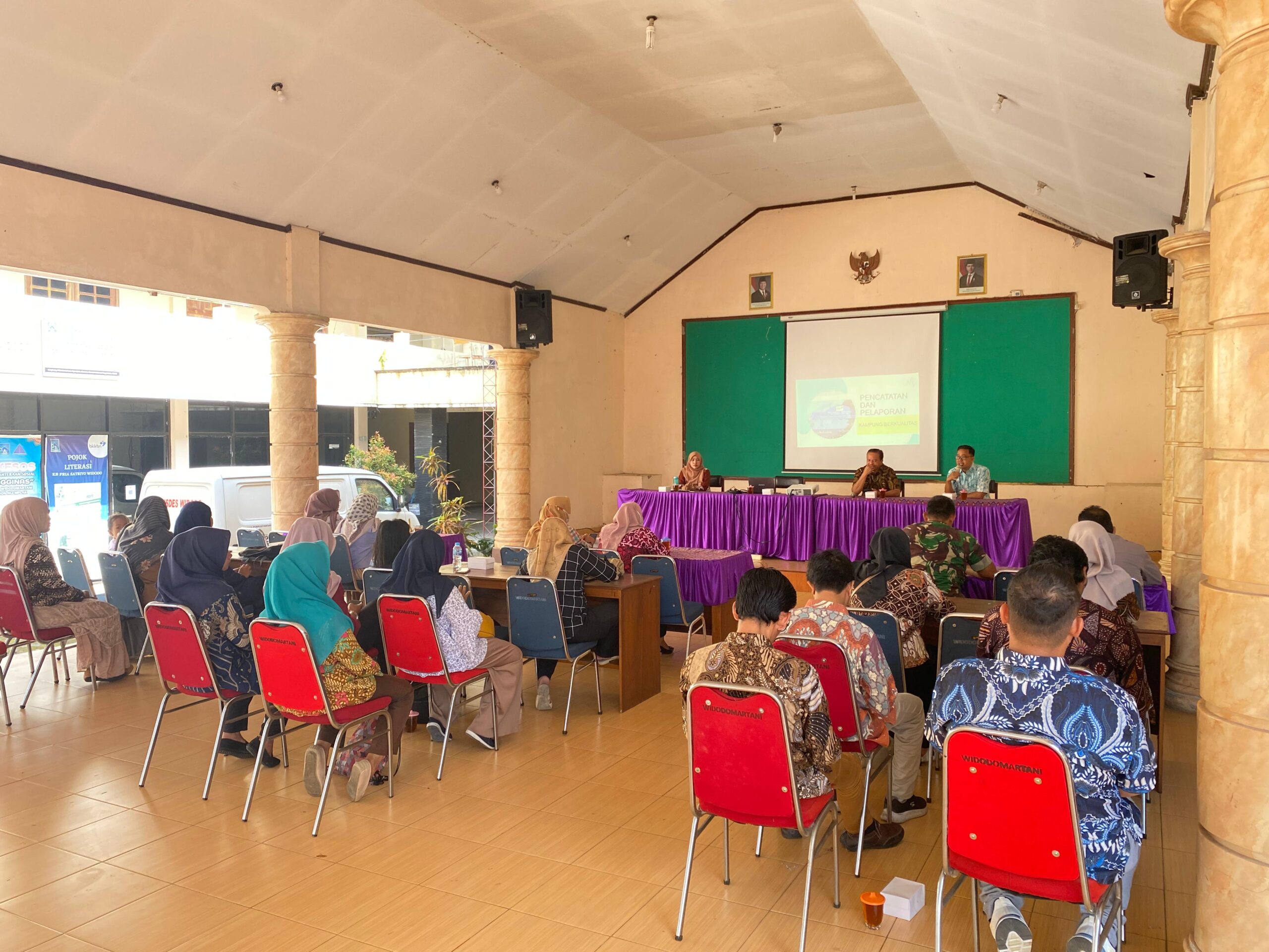 PEMBINAAN KELOMPOK KAMPUNG KB